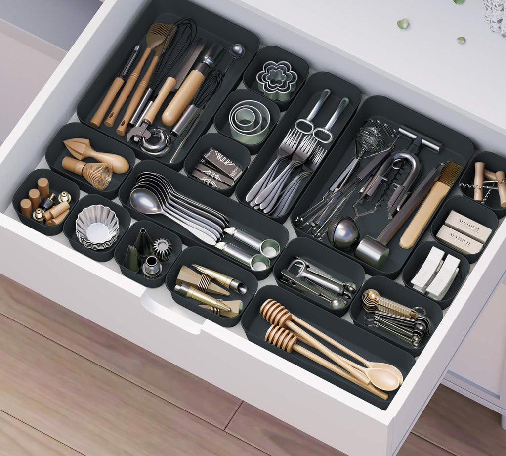 Multipurpose Drawer Organiser/Divider Tray (Plastic, Grey)